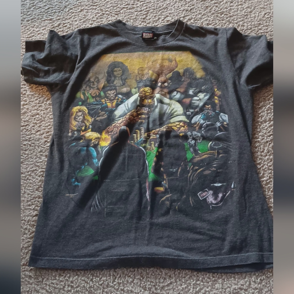 Marvel men size Medium t shirt
